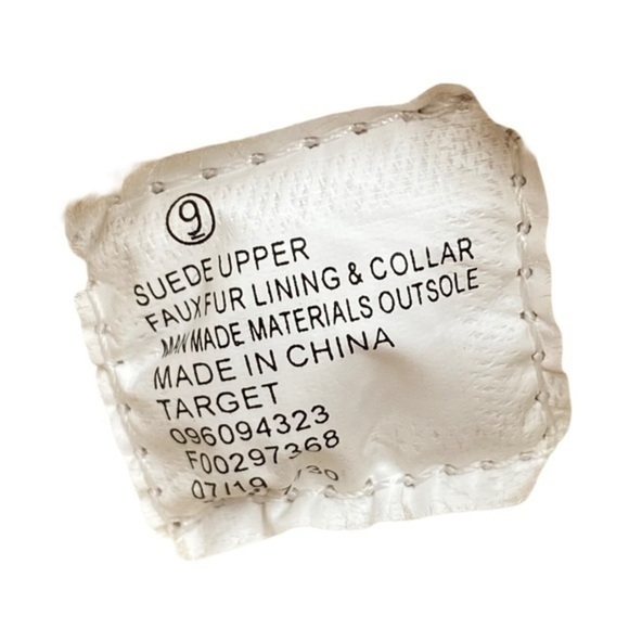 Universal Thread Bela Chestnut Faux Fur Boots NIB - Picture 8 of 12